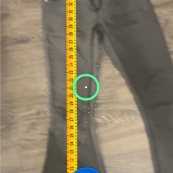 Gorgeous black Pistola bellbottoms jeans size 24 - Picture 4 of 7